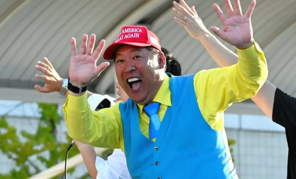 立花孝志容疑者逮捕